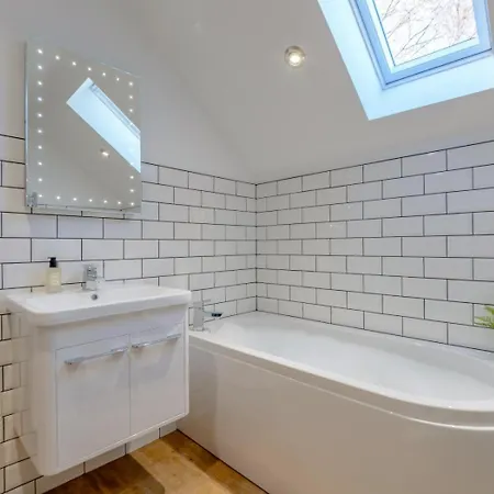 3 Bed In Stokesley Oc-77667 *
